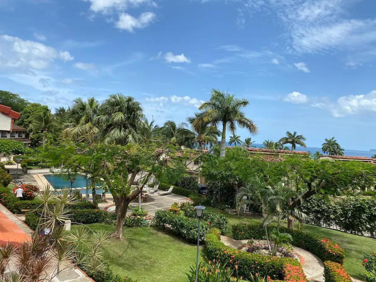 Villa Flamingo 8 At Playa Flamingo Exterior photo